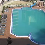Admiral Plaza *