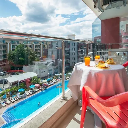 Admiral Plaza * Sluneční pobřeží