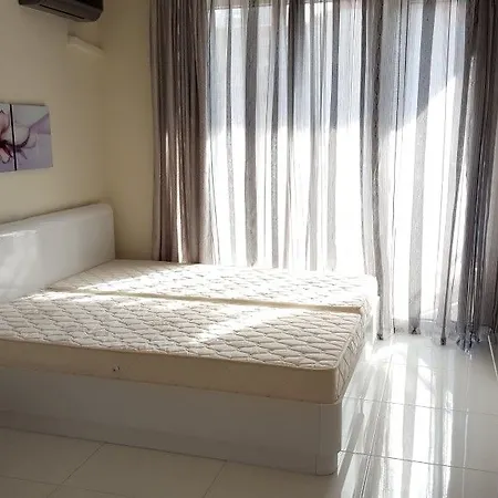 Admiral Plaza Apartmán