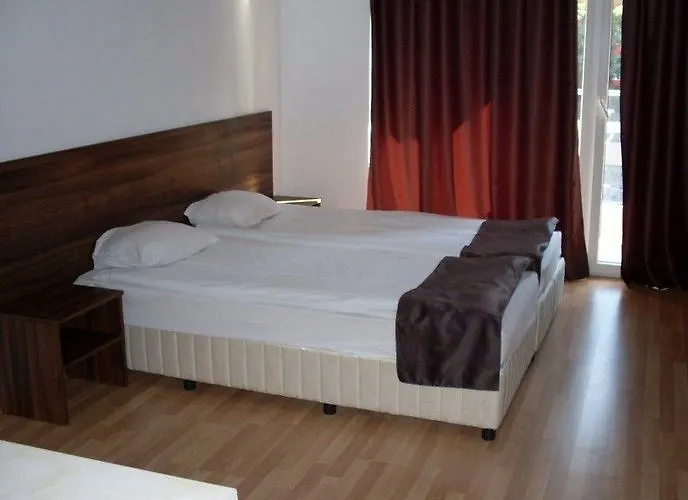 Apartment Admiral Plaza *